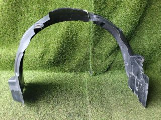 bontott HYUNDAI ix35 Bal első Dobbetét (Kerékjárati, Műanyag)