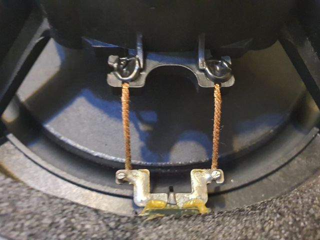 bontott HYUNDAI ix35 Bal első Hangszóró