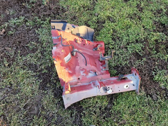 bontott HYUNDAI ix35 Bal első Hossznyúlvány