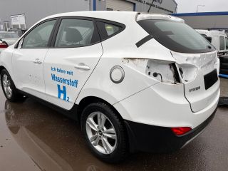 bontott HYUNDAI ix35 Bal első Sárvédő