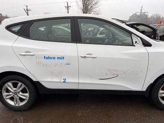 bontott HYUNDAI ix35 Bal Fényszóró