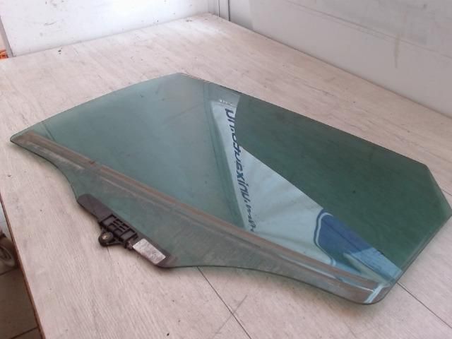 bontott HYUNDAI ix35 Bal hátsó Ablak