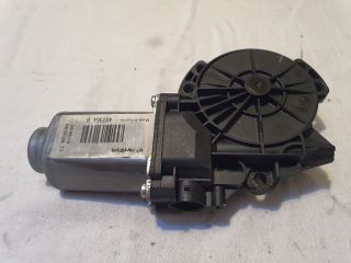 bontott HYUNDAI ix35 Bal hátsó Ablakemelő Motor