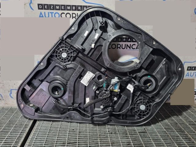 bontott HYUNDAI ix35 Bal hátsó Ablakemelő Szerkezet (Elektromos)