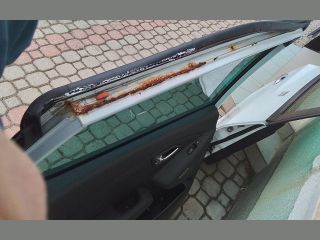 bontott HYUNDAI ix35 Bal hátsó Ajtó Kárpit