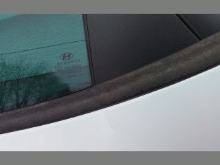 bontott HYUNDAI ix35 Bal hátsó Ajtó Kárpit