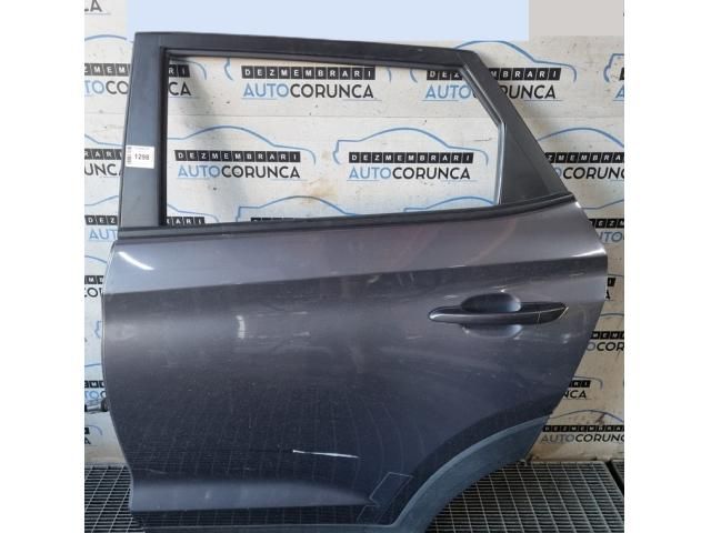 bontott HYUNDAI ix35 Bal hátsó Ajtó (Üres lemez)