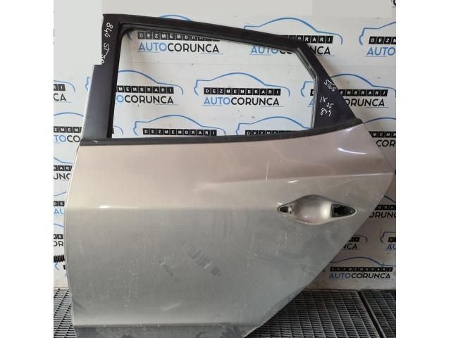 bontott HYUNDAI ix35 Bal hátsó Ajtó (Üres lemez)