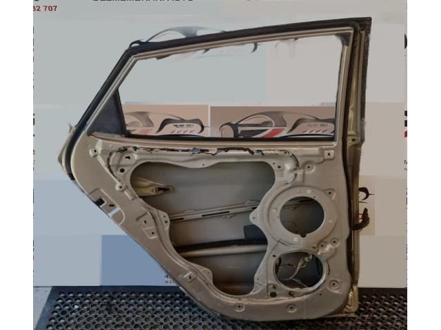 bontott HYUNDAI ix35 Bal hátsó Ajtó (Üres lemez)