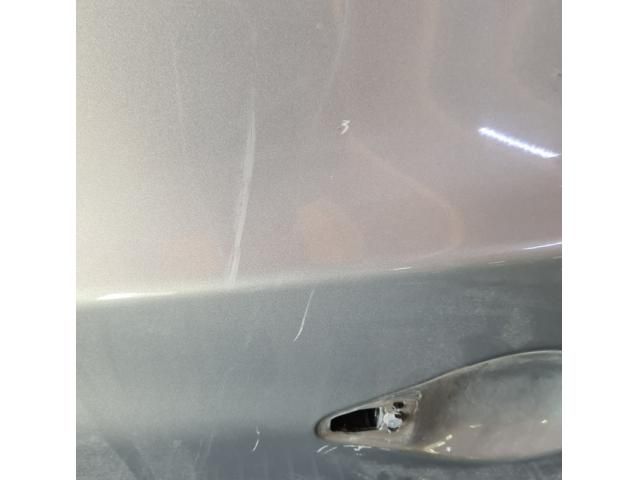 bontott HYUNDAI ix35 Bal hátsó Ajtó (Üres lemez)