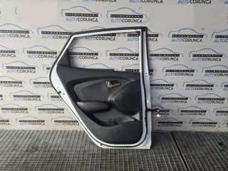 bontott HYUNDAI ix35 Bal hátsó Ajtó (Üres lemez)