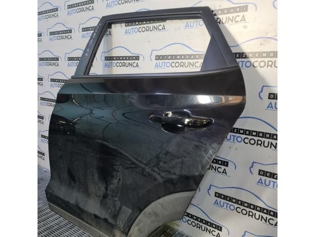 bontott HYUNDAI ix35 Bal hátsó Ajtó (Üres lemez)