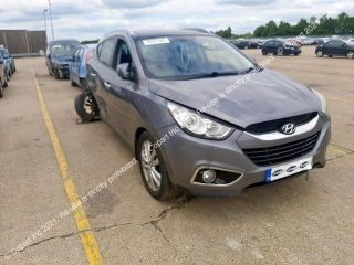 bontott HYUNDAI ix35 Bal hátsó Ajtó (Üres lemez)