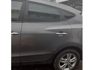 bontott HYUNDAI ix35 Bal hátsó Ajtó (Üres lemez)