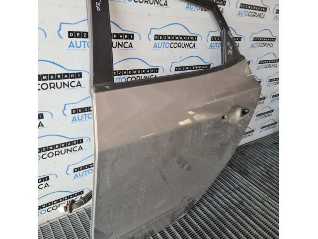 bontott HYUNDAI ix35 Bal hátsó Ajtó (Üres lemez)