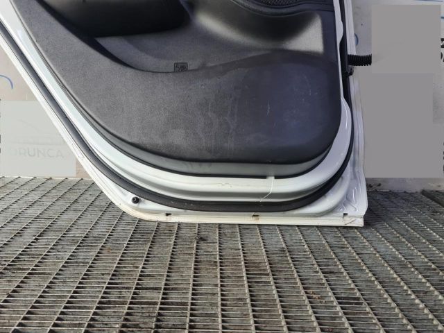 bontott HYUNDAI ix35 Bal hátsó Ajtó (Üres lemez)