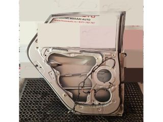 bontott HYUNDAI ix35 Bal hátsó Ajtó (Üres lemez)