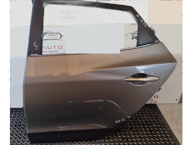 bontott HYUNDAI ix35 Bal hátsó Ajtó (Üres lemez)