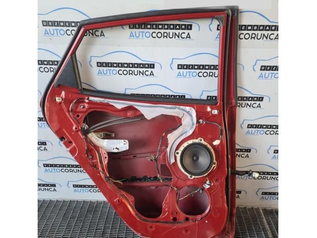 bontott HYUNDAI ix35 Bal hátsó Ajtó (Üres lemez)