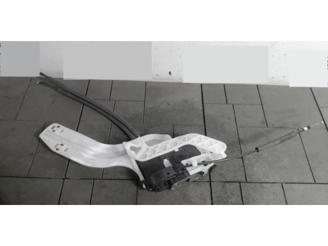 bontott HYUNDAI ix35 Bal hátsó Ajtózár