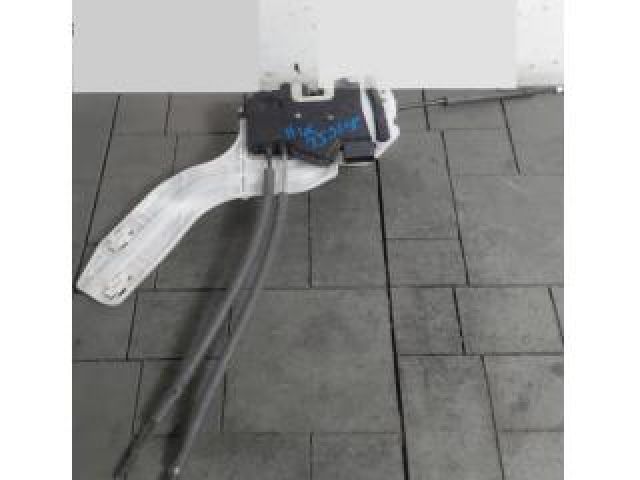 bontott HYUNDAI ix35 Bal hátsó Ajtózár