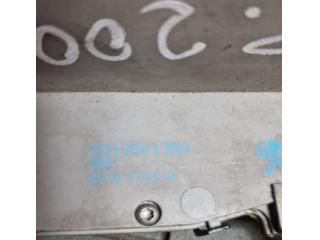 bontott HYUNDAI ix35 Bal hátsó Ajtózár