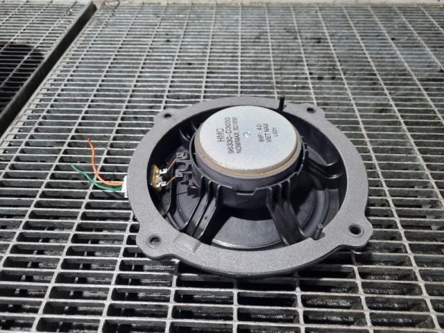 bontott HYUNDAI ix35 Bal hátsó Hangszóró