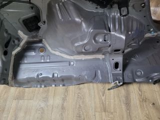 bontott HYUNDAI ix35 Bal hátsó Negyed Karosszéria Csomag