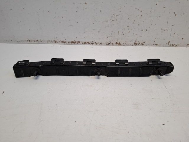 bontott HYUNDAI ix35 Bal hátsó Oldal Lökhárító Tartó (Műanyag)