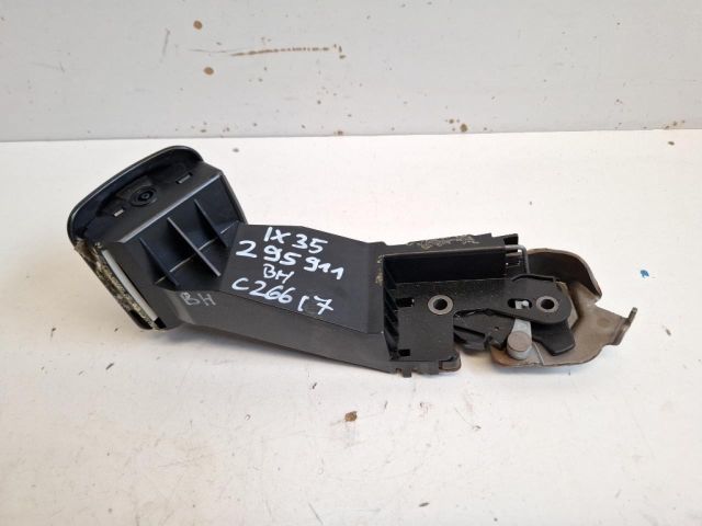 bontott HYUNDAI ix35 Bal hátsó Ülés Rögzítő