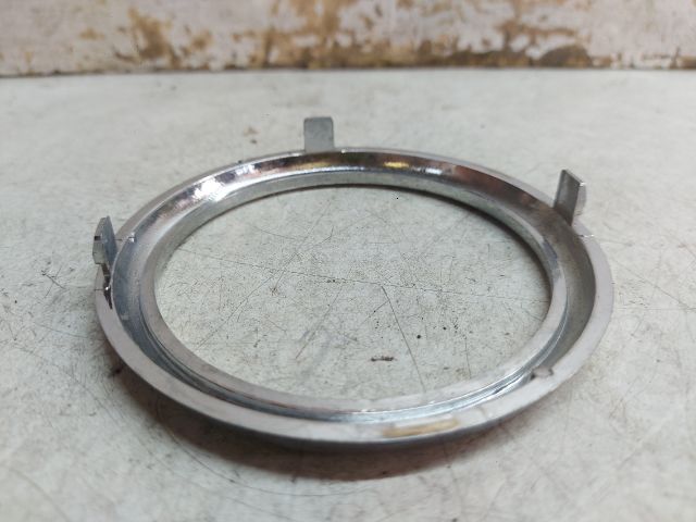 bontott HYUNDAI ix35 Bal Ködfényszóró Lámpakeret