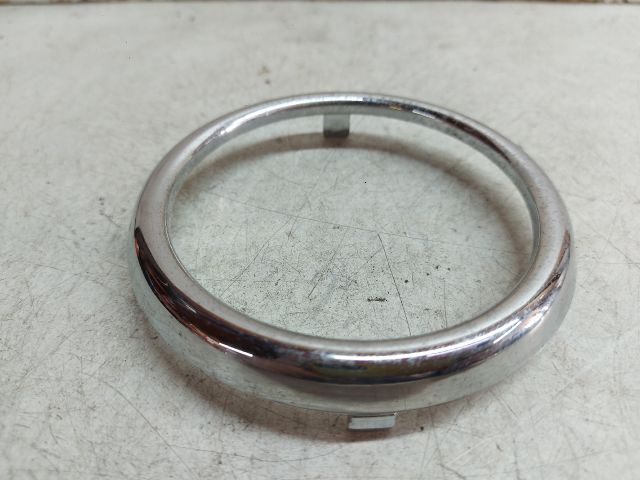 bontott HYUNDAI ix35 Bal Ködfényszóró Lámpakeret