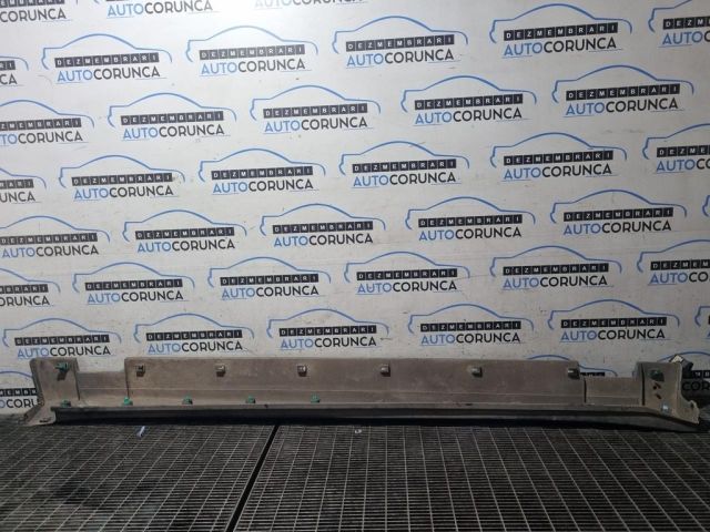 bontott HYUNDAI ix35 Bal Küszöb