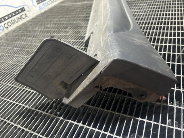 bontott HYUNDAI ix35 Bal Küszöb