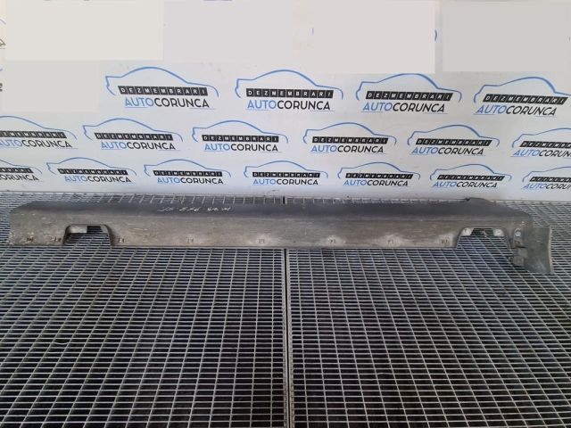 bontott HYUNDAI ix35 Bal Küszöb