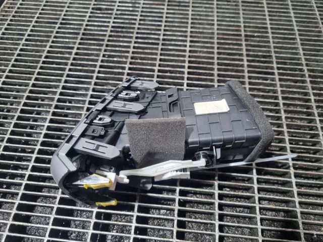 bontott HYUNDAI ix35 Bal Szellőző