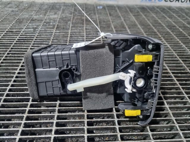 bontott HYUNDAI ix35 Bal Szellőző