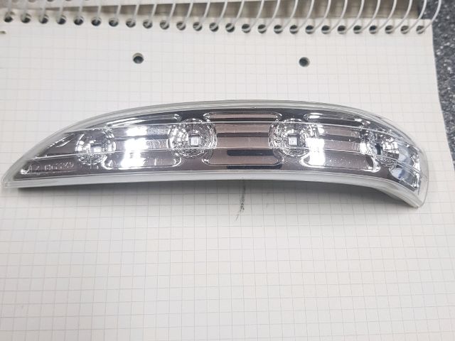 bontott HYUNDAI ix35 Bal Visszapillantó Tükör Irányjelző