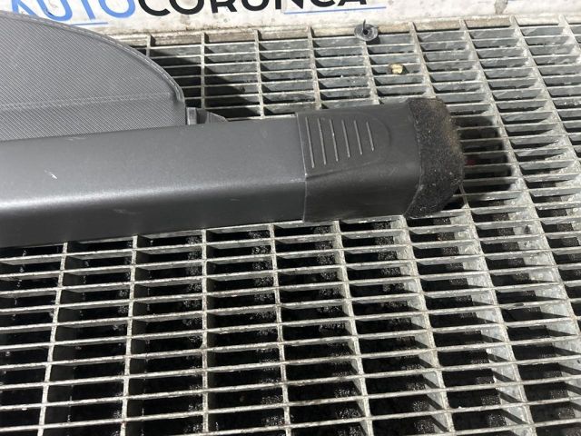 bontott HYUNDAI ix35 Csomagtér Roló