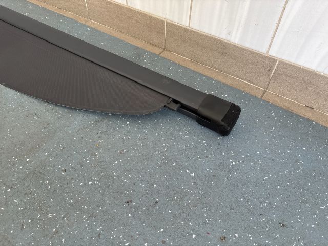 bontott HYUNDAI ix35 Csomagtér Roló