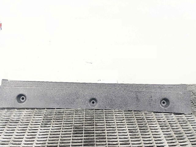 bontott HYUNDAI ix35 Csomagtérajtó Díszléc