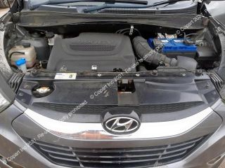 bontott HYUNDAI ix35 Csomagtérajtó Jobb Zsanér