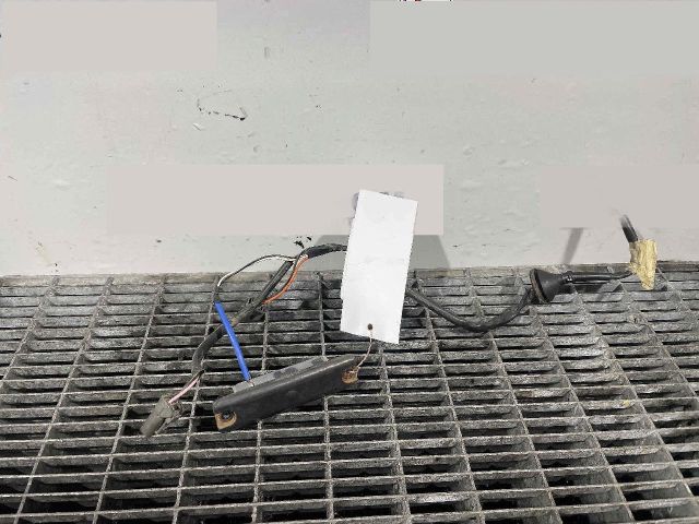 bontott HYUNDAI ix35 Csomagtérajtó Kilincs