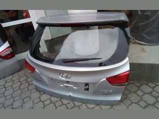bontott HYUNDAI ix35 Csomagtérajtó (Részeivel)