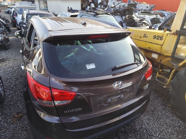 bontott HYUNDAI ix35 Csomagtérajtó (Részeivel)