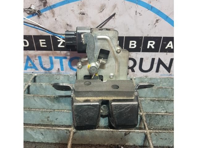 bontott HYUNDAI ix35 Csomagtérajtó Zárszerkezet