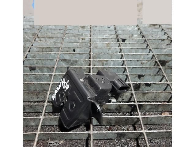 bontott HYUNDAI ix35 Csomagtérajtó Zárszerkezet