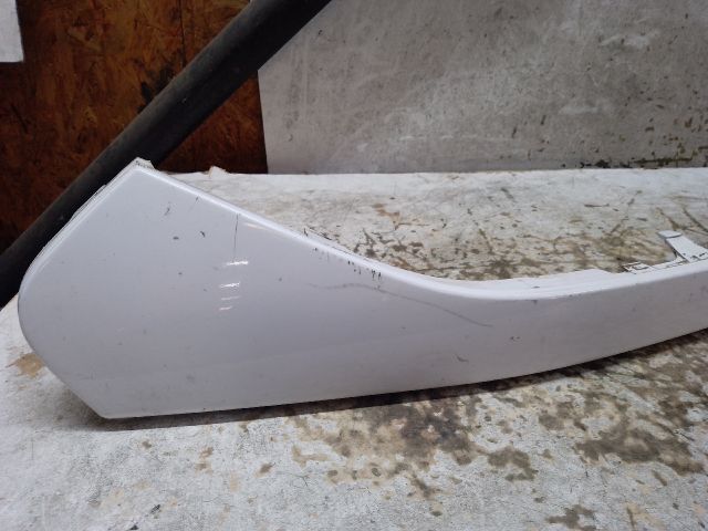 bontott HYUNDAI ix35 Első Lökhárító Díszléc