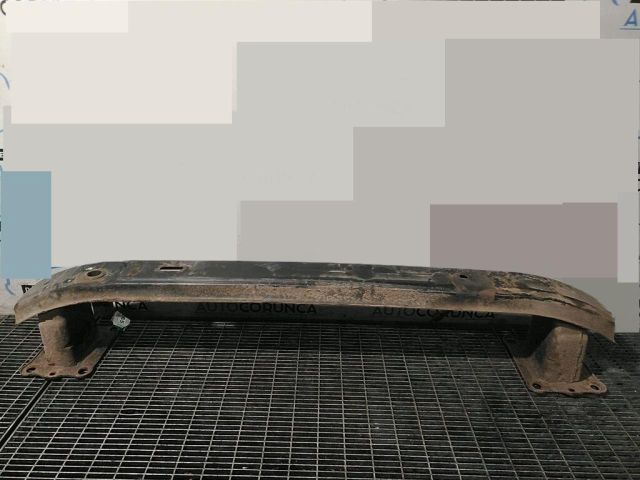 bontott HYUNDAI ix35 Első Lökhárító Merevítő (Fém)