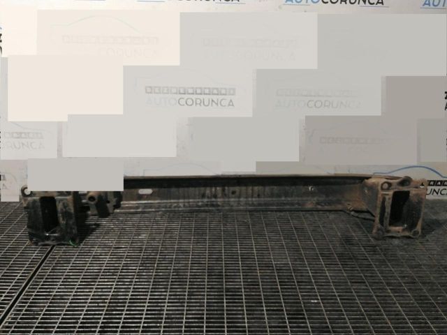 bontott HYUNDAI ix35 Első Lökhárító Merevítő (Fém)